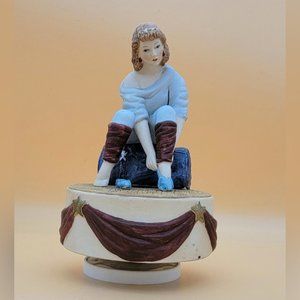 Gorgeous Vintage Musical Figurine